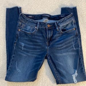 Vigoss Jagger Skinny Classic Fit W27 L27 dark washed with distressing